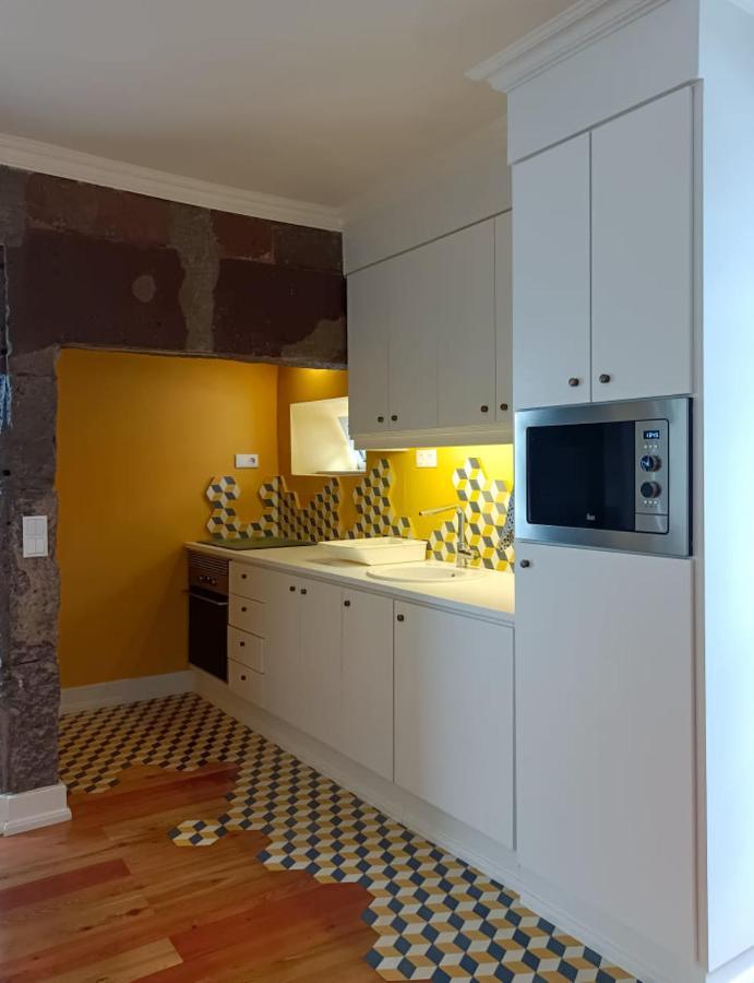 Apartamentos Azera - Laura Azera Praia da Vitoria ภายนอก รูปภาพ